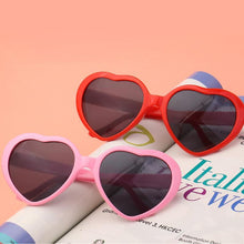 Load image into Gallery viewer, Large Oversized Womens Heart Shaped Sunglasses