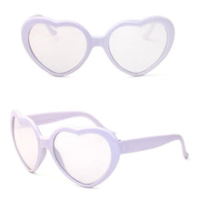 Load image into Gallery viewer, Large Oversized Womens Heart Shaped Sunglasses