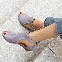 Load image into Gallery viewer, Peep Toe Chic Sandals
