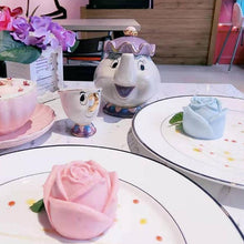 Load image into Gallery viewer, 3D Silicone Rose Shape Ice Cube Mold
