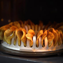 Load image into Gallery viewer, Microwave Oven Baked Potato Chips
