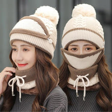 Load image into Gallery viewer, Women&#39;s Winter Beanie and Scarf
