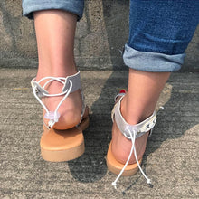 Load image into Gallery viewer, Magoloft Summer Flat Sandals
