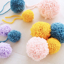 Load image into Gallery viewer, Multipurpose Pom-Pom Maker (1 Set)
