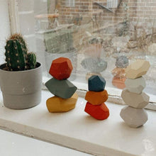 Load image into Gallery viewer, ¡¾Last Day 50% Off¡¿Wood Rock Set Balancing Blocks Natural Wood Toy
